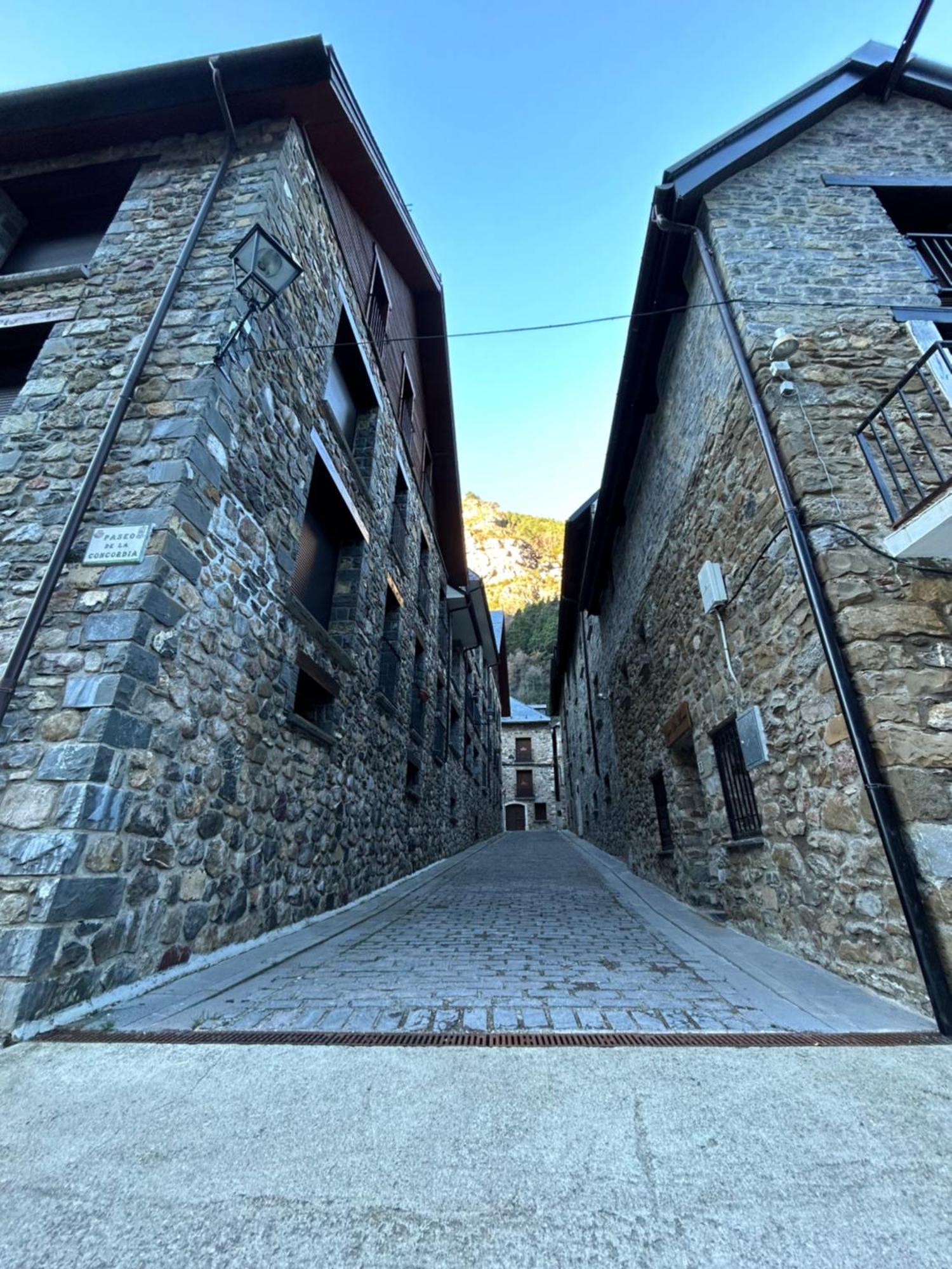 Apartahotel Canfranc Kültér fotó